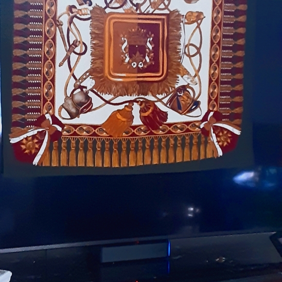 HAND-SEWN DESIGNER SILK SCARF - Picture 2 of 4